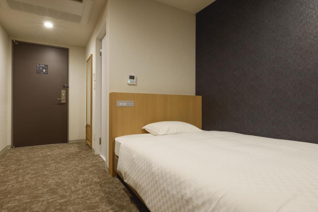 Plum Hotel Ōsaka Exterior foto